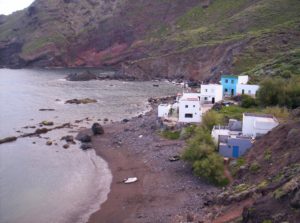 Playa Casas Blancas en Roque Bermejo