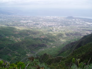 Ventanas de Güimar (abajo Barranco de Badajoz)