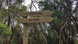 Cartel del retorno a la Ensillada que está cerca del Mirador de Cabeza del Tejo